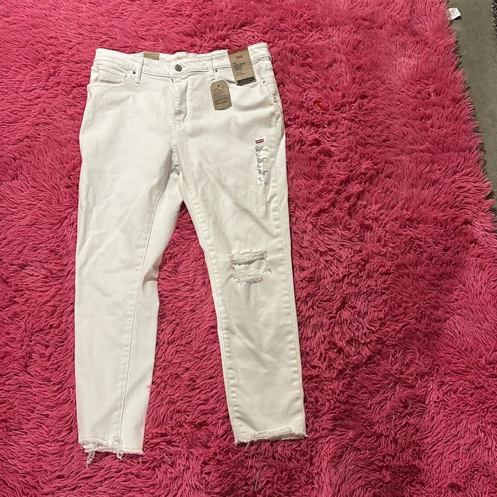 brand new white levi jeans